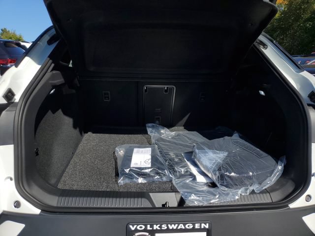 New 2025 Volkswagen ID.4 Pro S AWD/4WD image 8