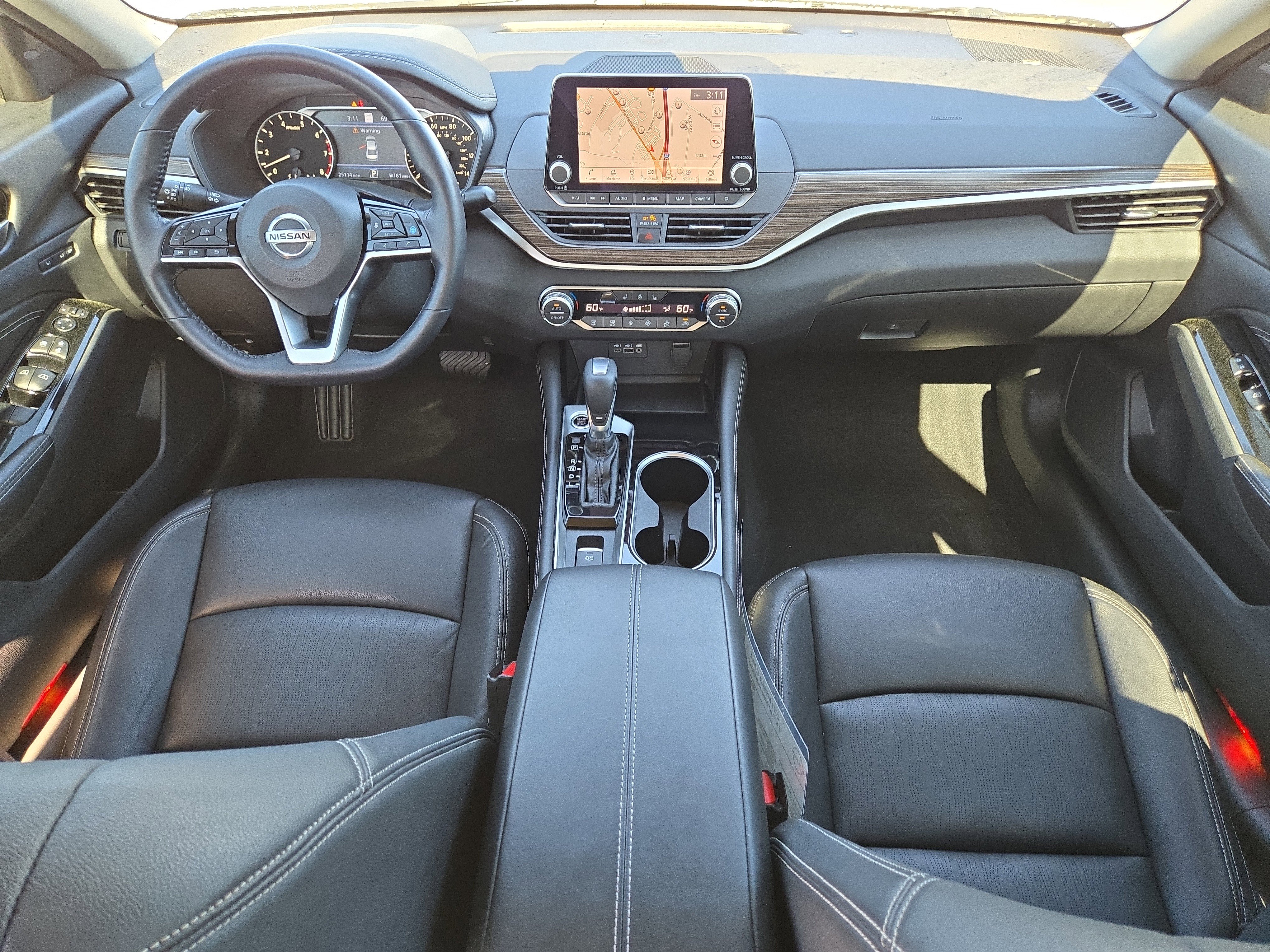 Used 2021 Nissan Altima 2.5 Platinum image 16