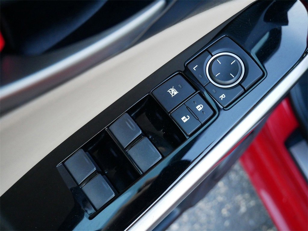 Used 2019 Lexus IS 300 image 13