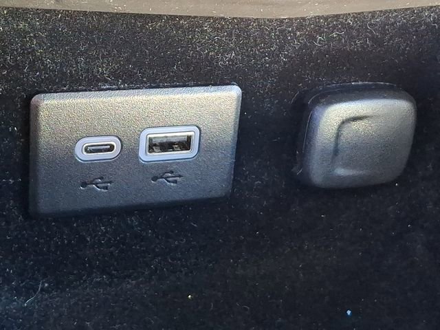 Used 2024 Cadillac XT4 Sport image 23