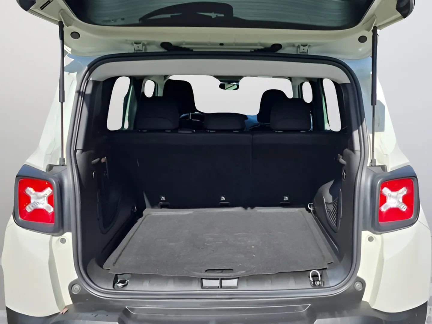 Used 2017 Jeep Renegade Sport w/ Power & Air Group image 21