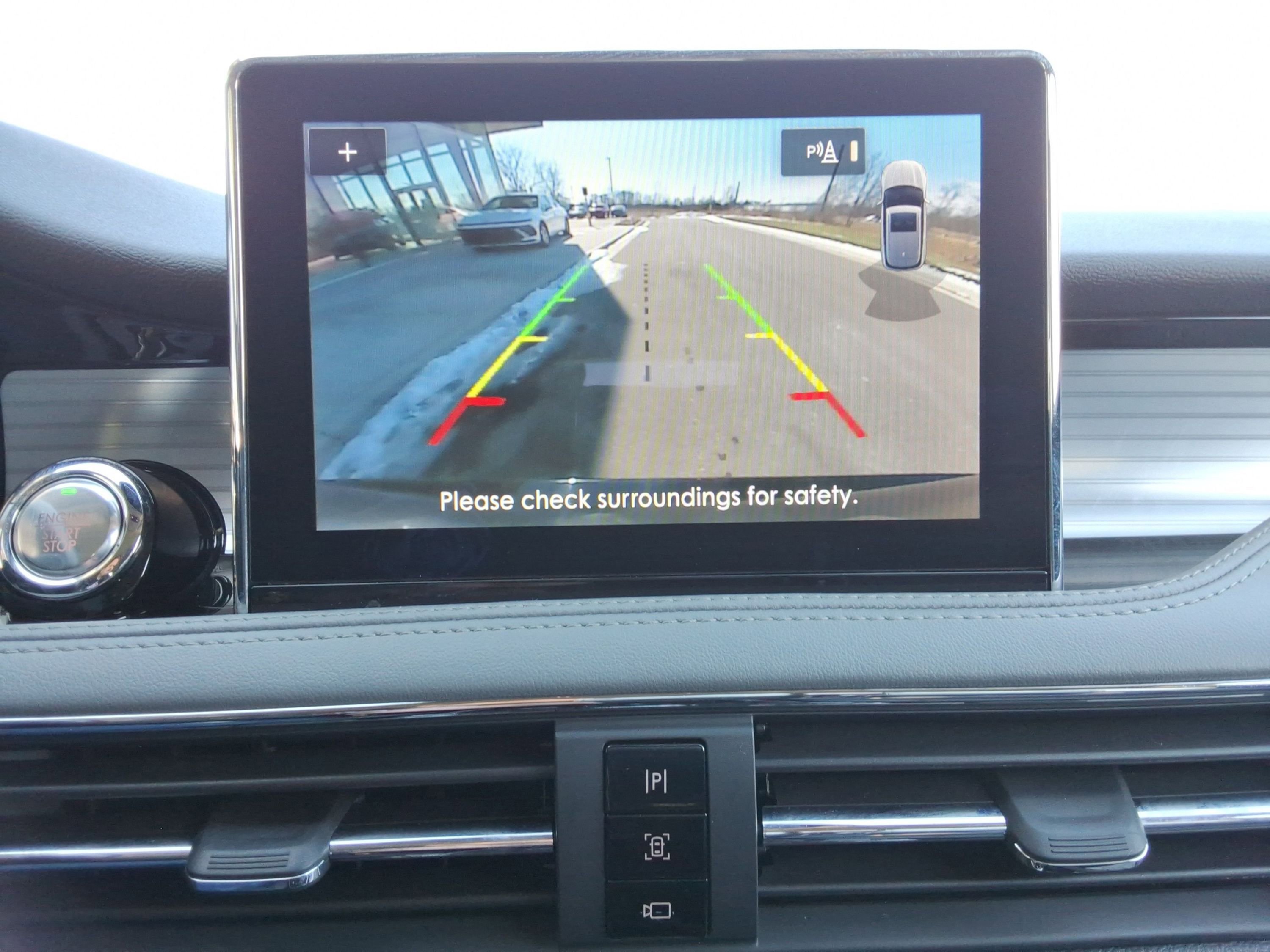 Used 2022 Lincoln Corsair Reserve image 16