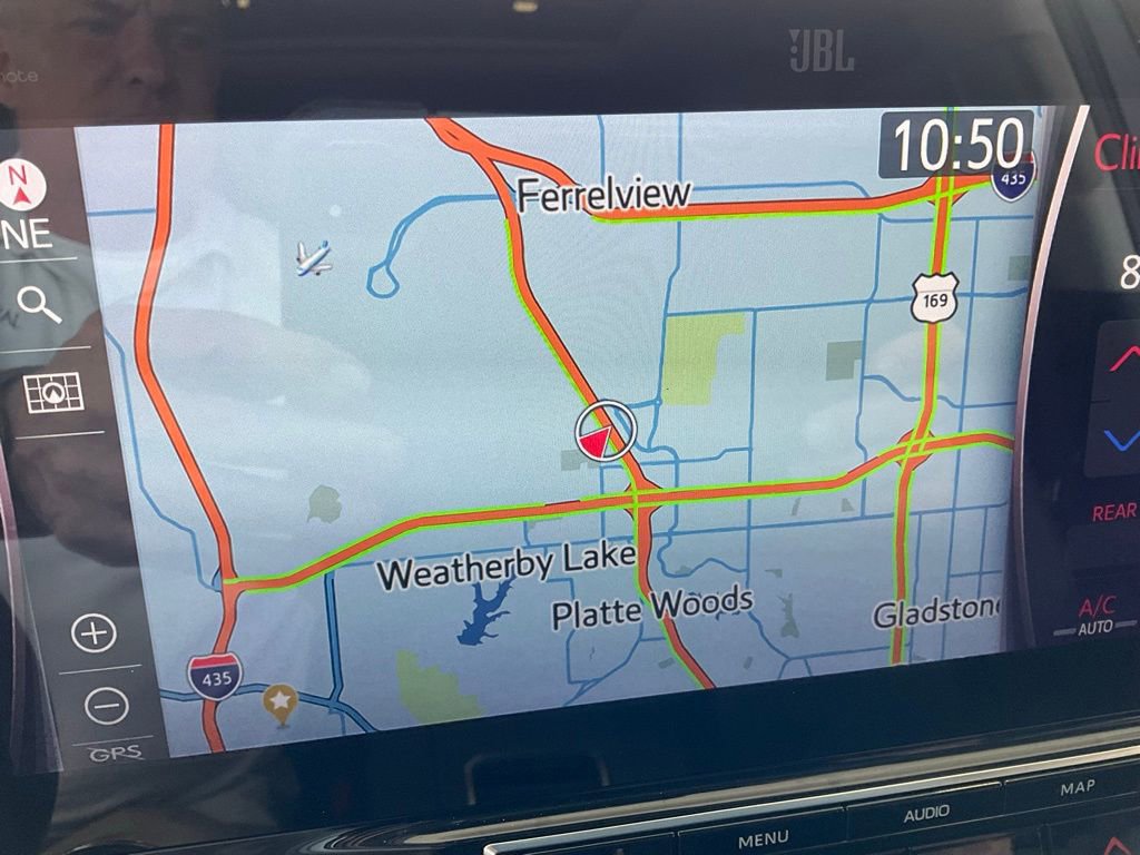 Used 2021 Toyota Highlander Platinum image 16