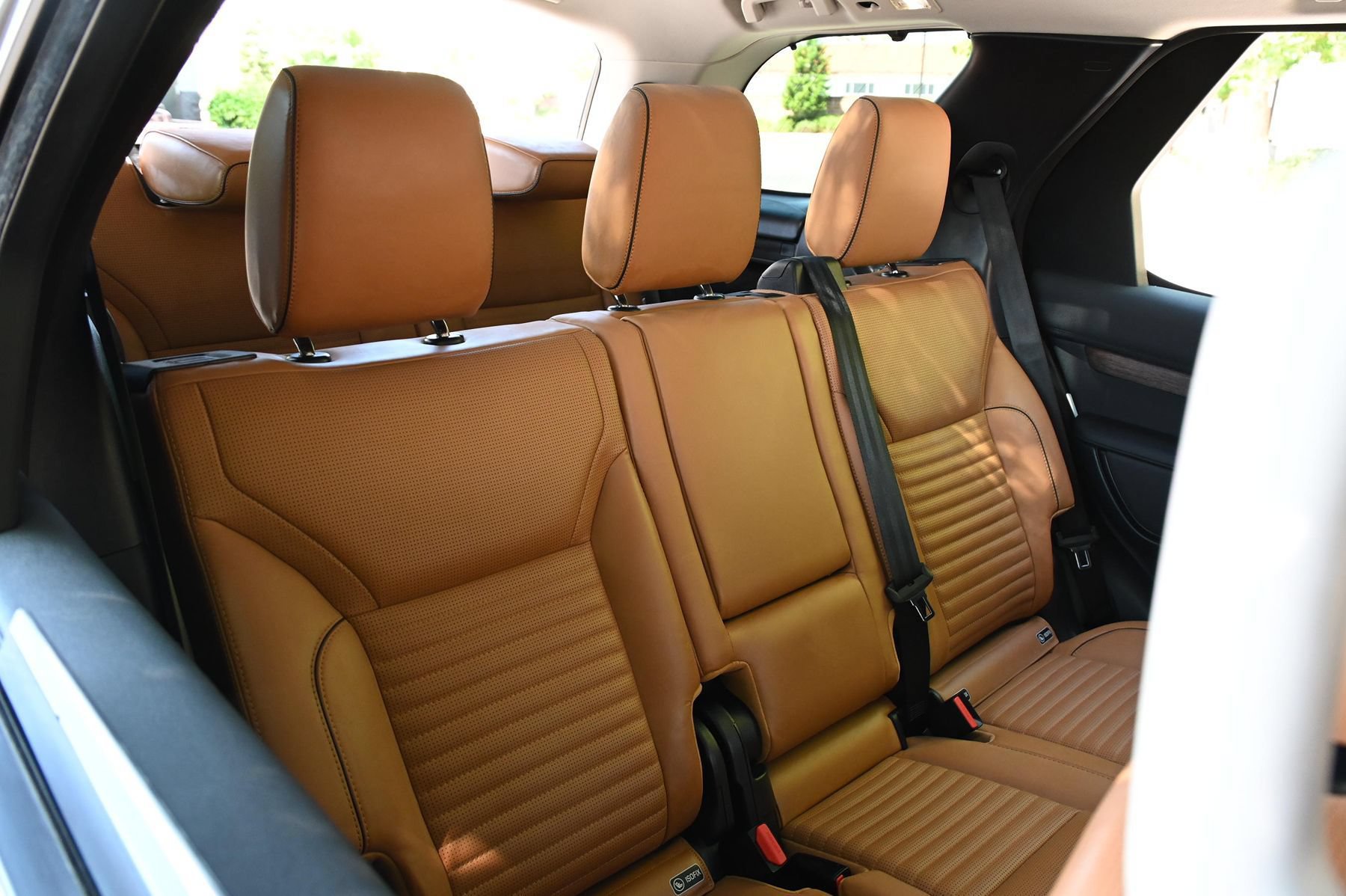 Used 2019 Land Rover Discovery HSE AWD/4WD image 14