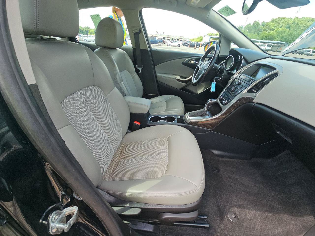 Used 2015 Buick Verano Convenience w/ Experience Buick Package FWD image 8