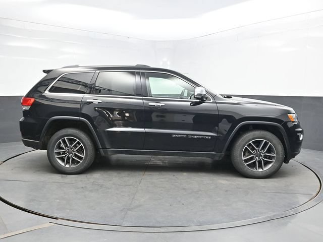 Used 2019 Jeep Grand Cherokee Limited AWD/4WD image 9