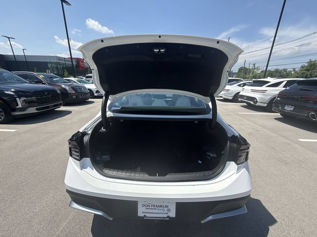 Used 2025 Hyundai Sonata SE FWD image 22