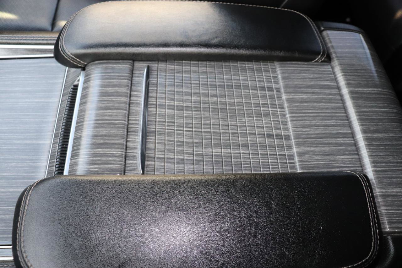 Used 2024 Jeep Wagoneer L Series II w/ Flexible Seating Group image 33