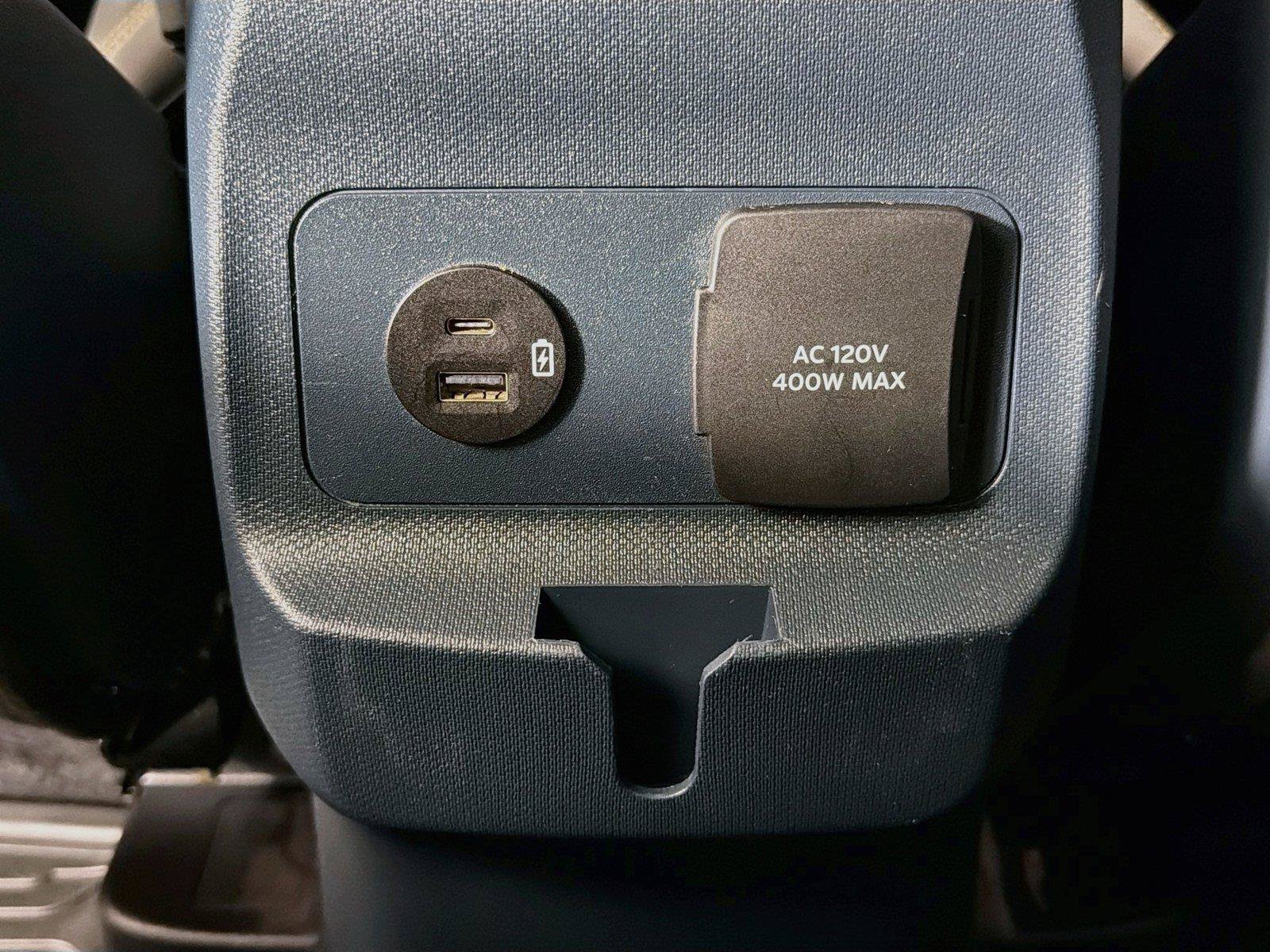 Used 2023 Ford Maverick Tremor w/ Tremor Off-Road Package AWD/4WD image 29