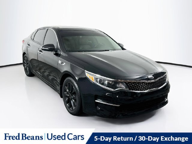 Used 2018 Kia Optima EX w/ Premium Package FWD image 1