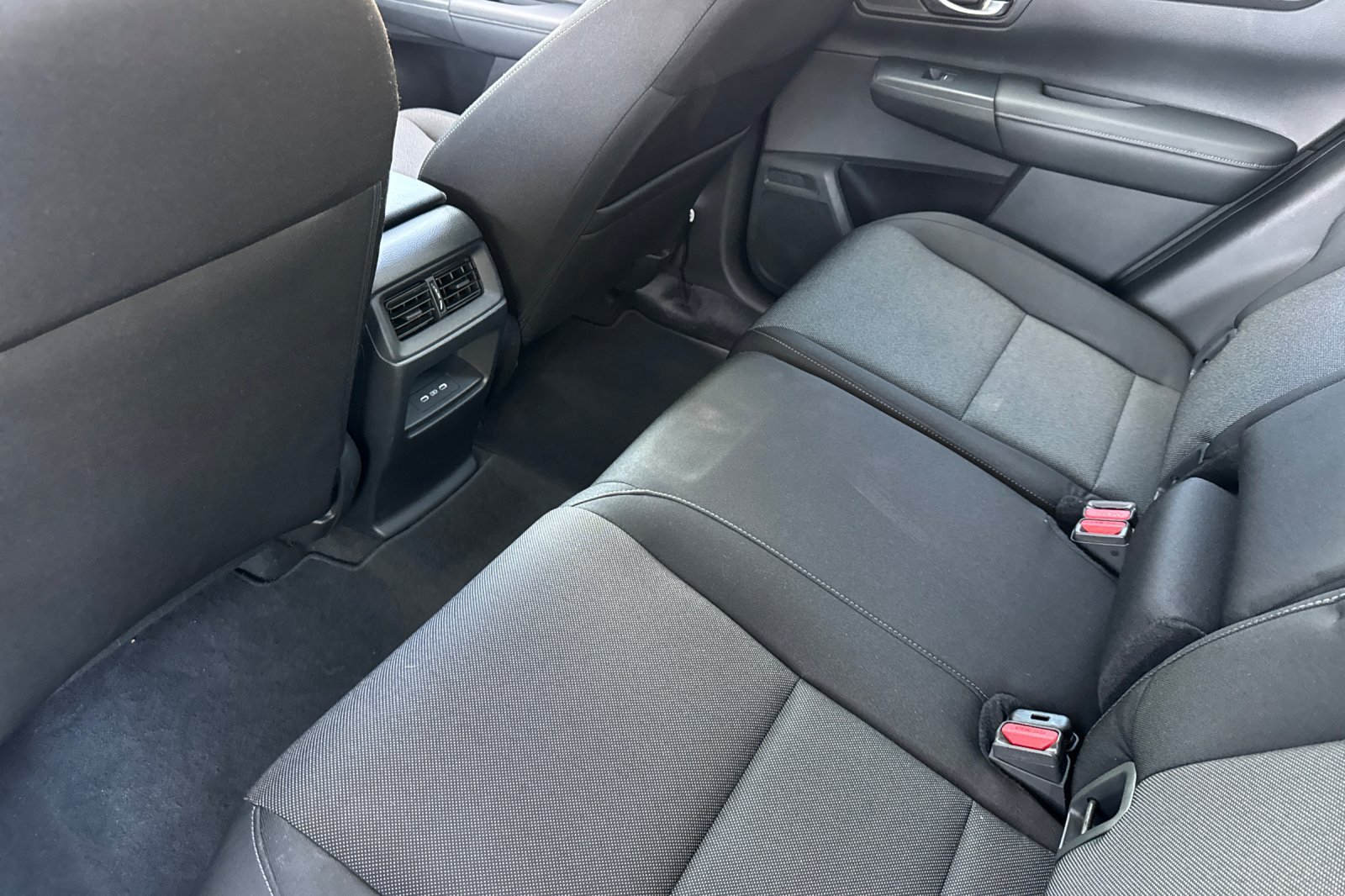 Used 2024 Honda CR-V EX image 9