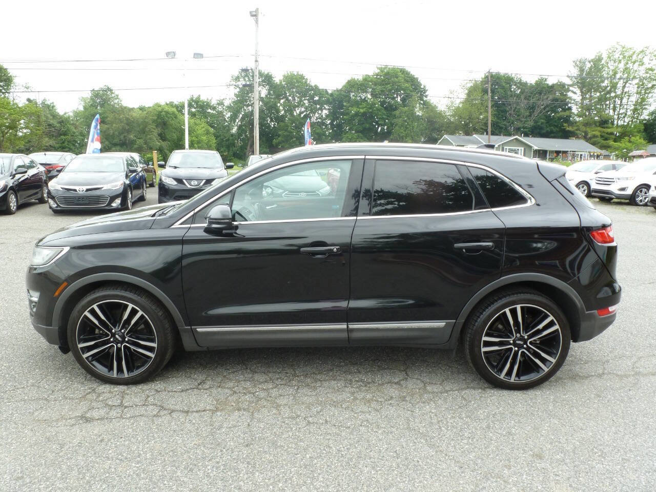 Used 2017 Lincoln MKC Reserve w/ Lincoln MKC Climate Package AWD/4WD image 12