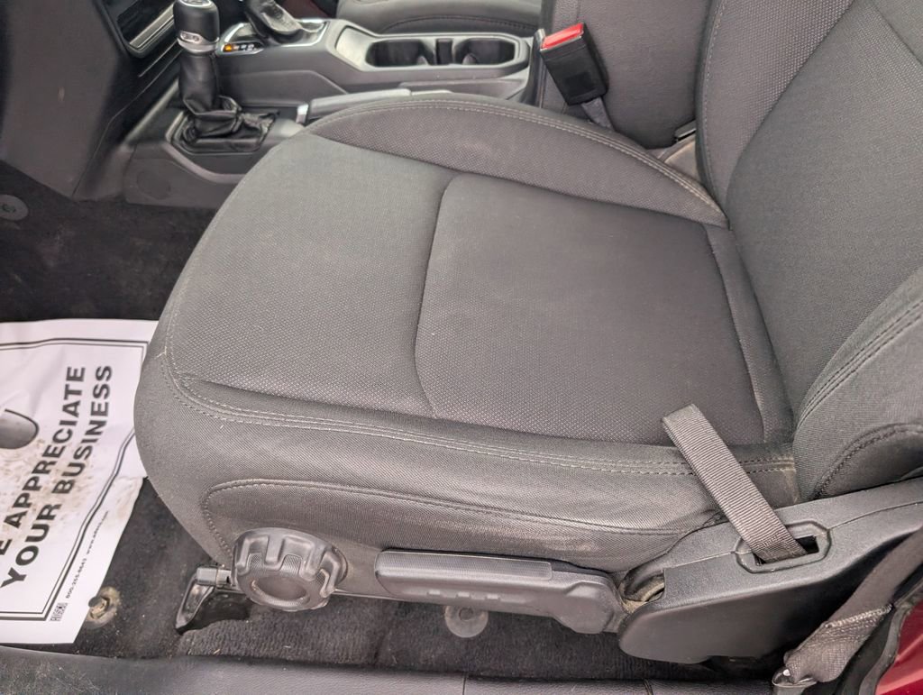 Used 2021 Jeep Wrangler Unlimited Sport AWD/4WD image 22