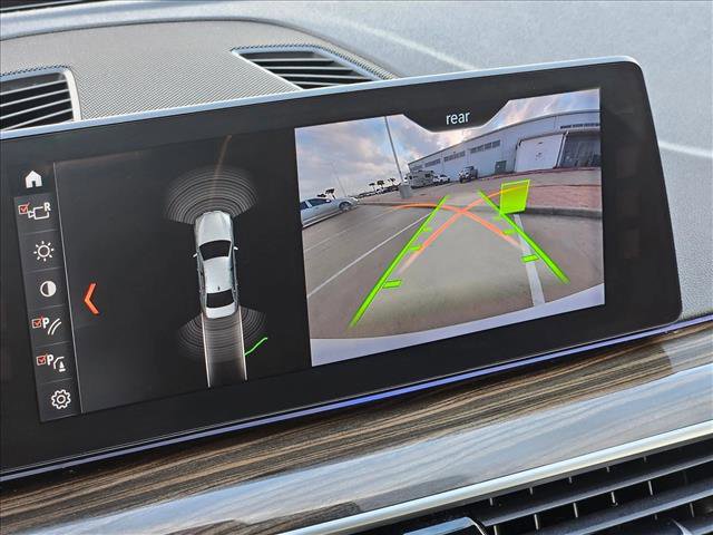 Used 2018 BMW 530i w/ Premium Package image 13