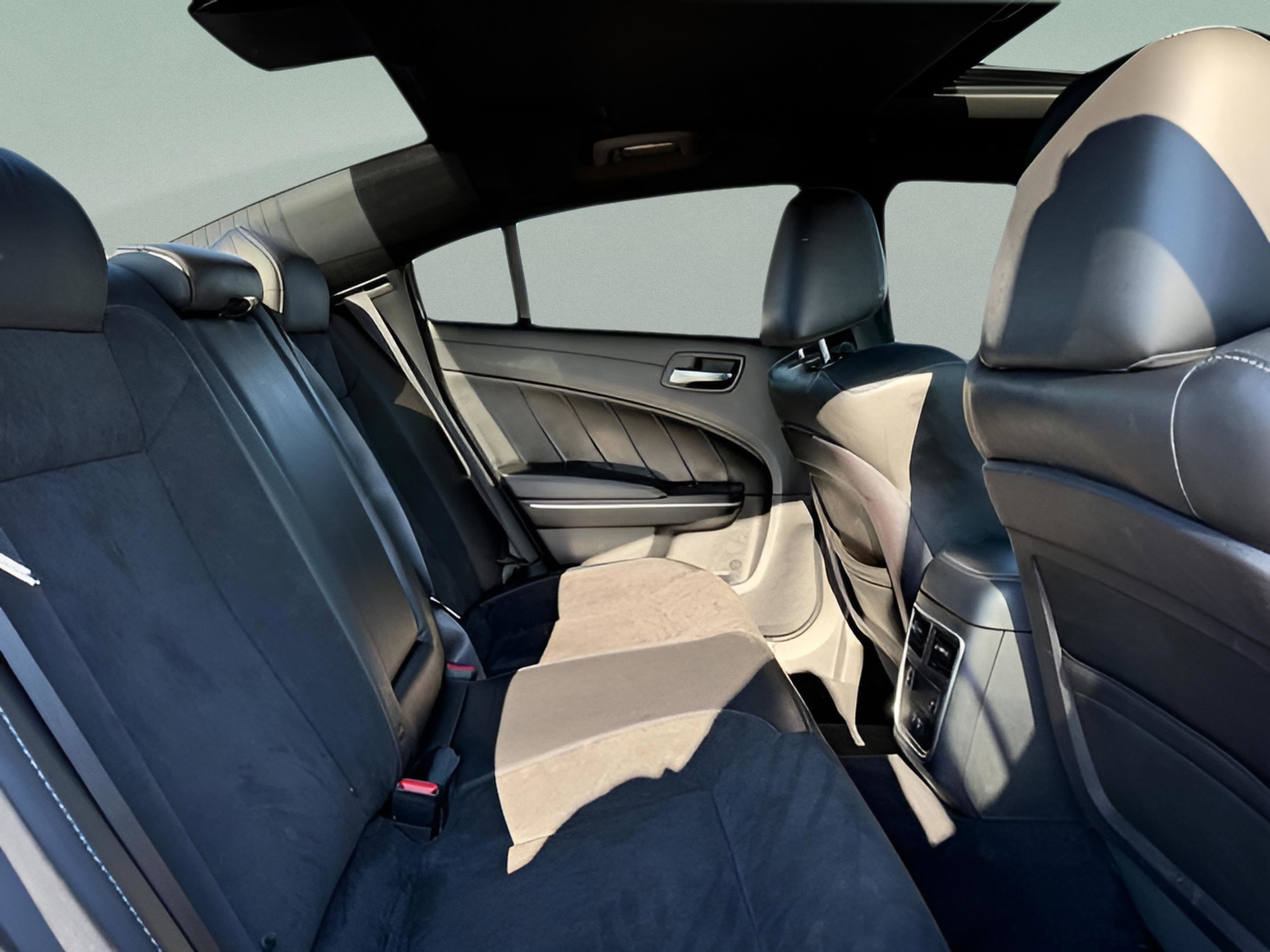 Used 2020 Dodge Charger GT w/ Plus Group image 9