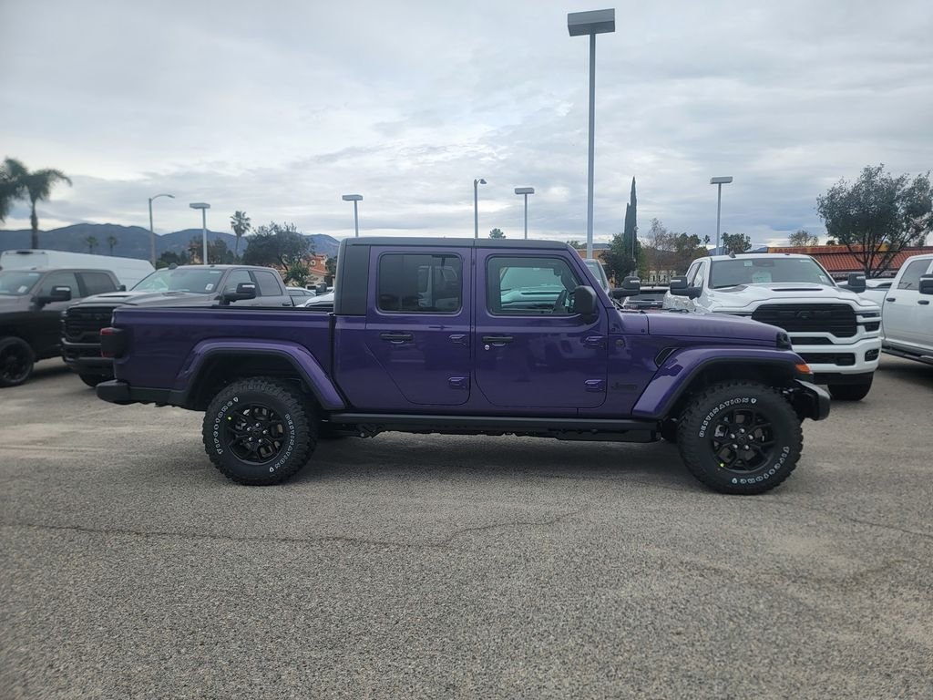 New 2026 Jeep Gladiator Sport AWD/4WD image 3