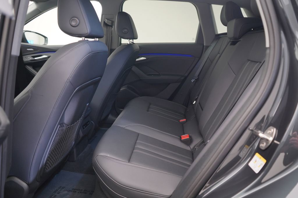 Used 2025 Audi Q6 e-tron Premium Plus w/ Premium Plus image 7