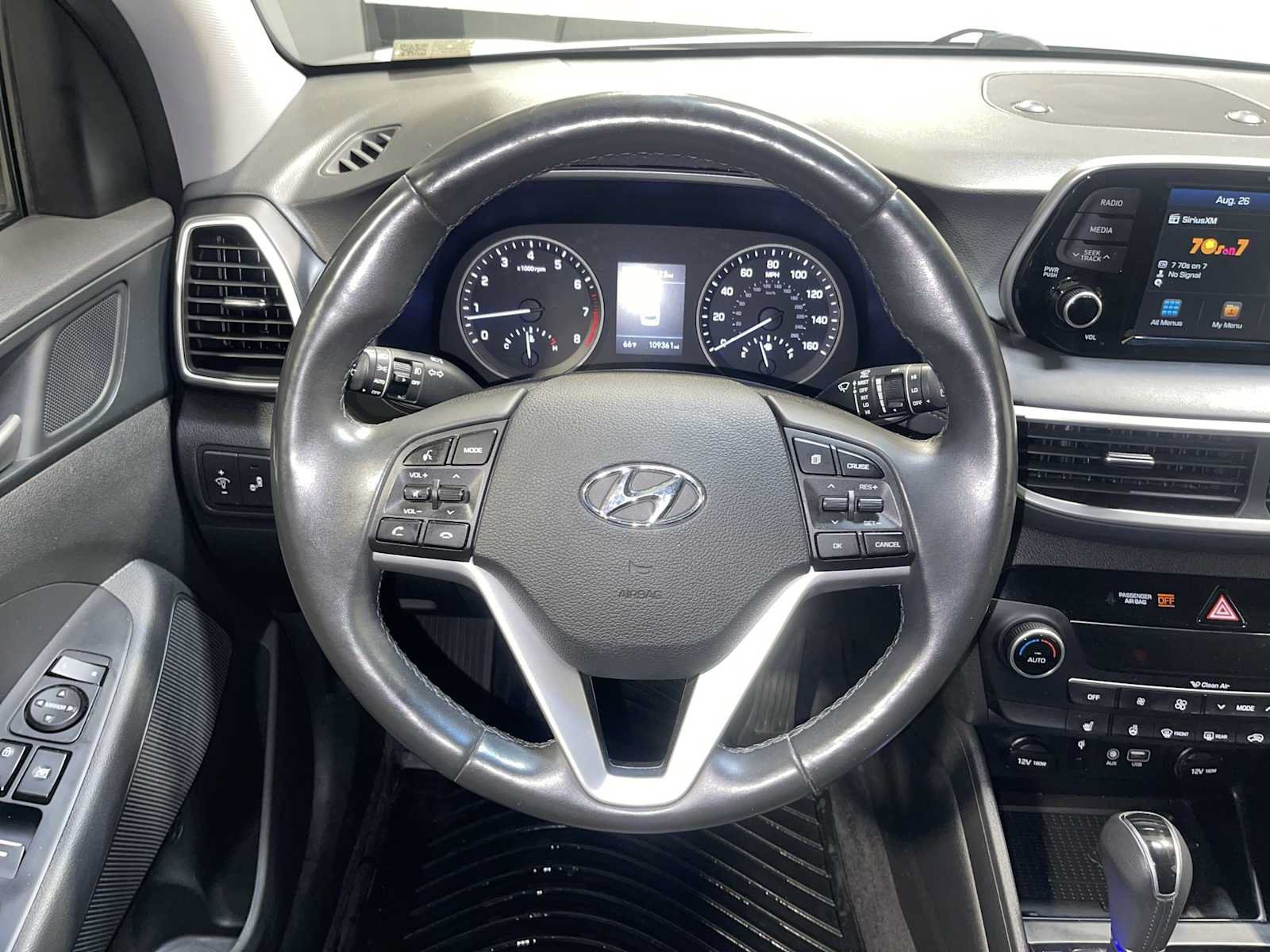 Used 2020 Hyundai Tucson Limited w/ Winter Weather Package AWD/4WD image 15
