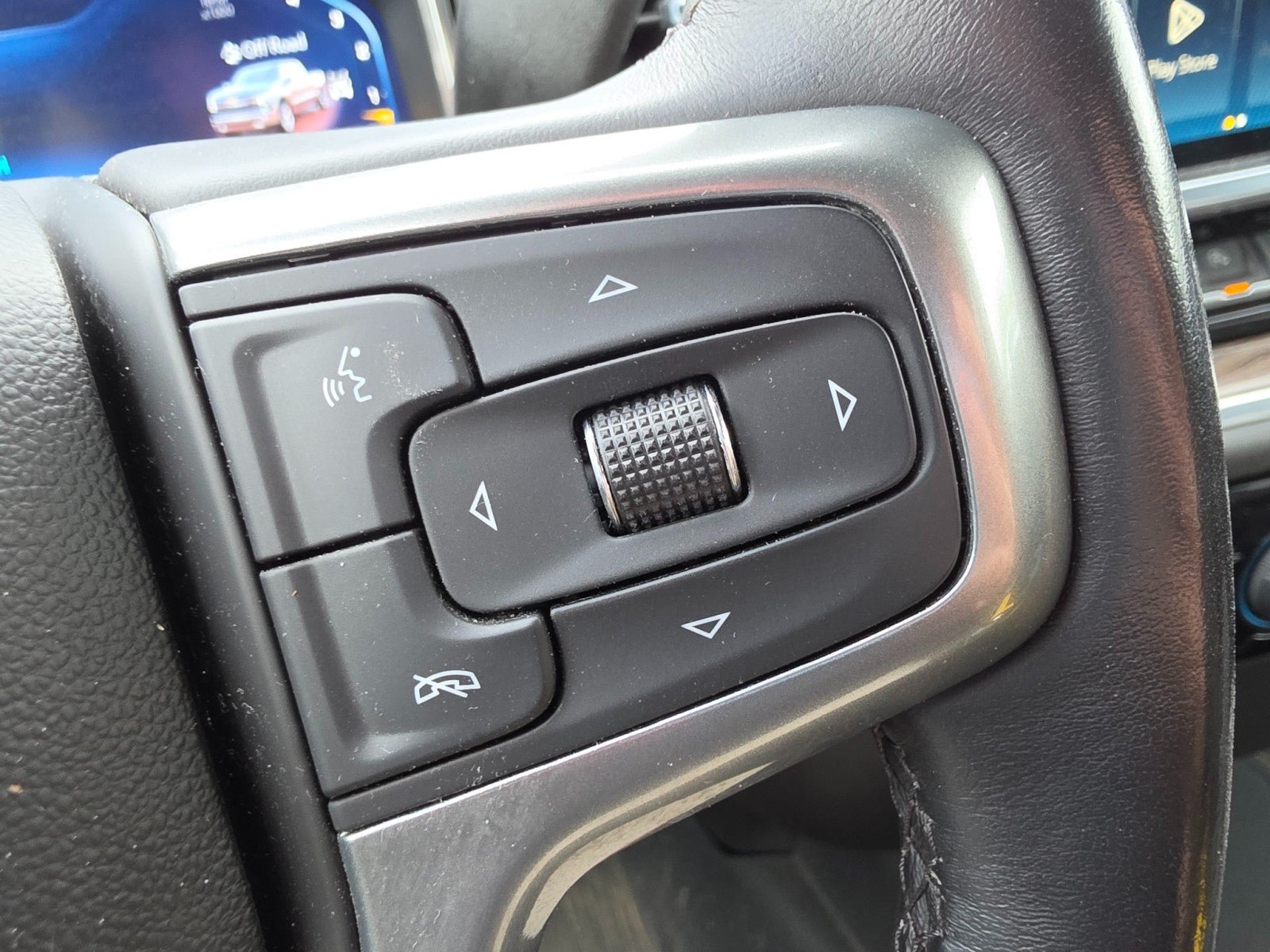 Used 2022 Chevrolet Silverado 1500 RST AWD/4WD image 37