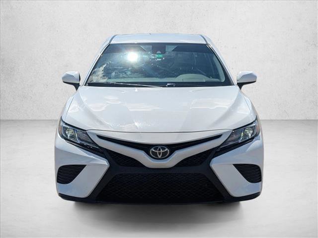 Used 2020 Toyota Camry SE FWD image 2