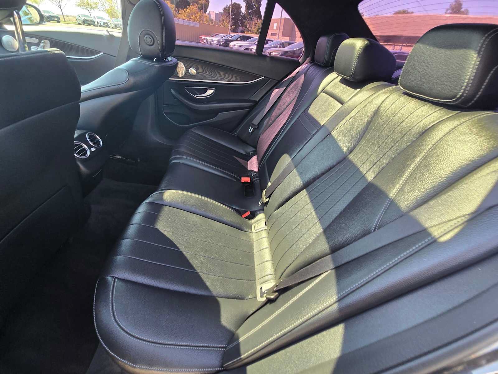 Used 2022 Mercedes-Benz E 450 4MATIC Sedan image 17