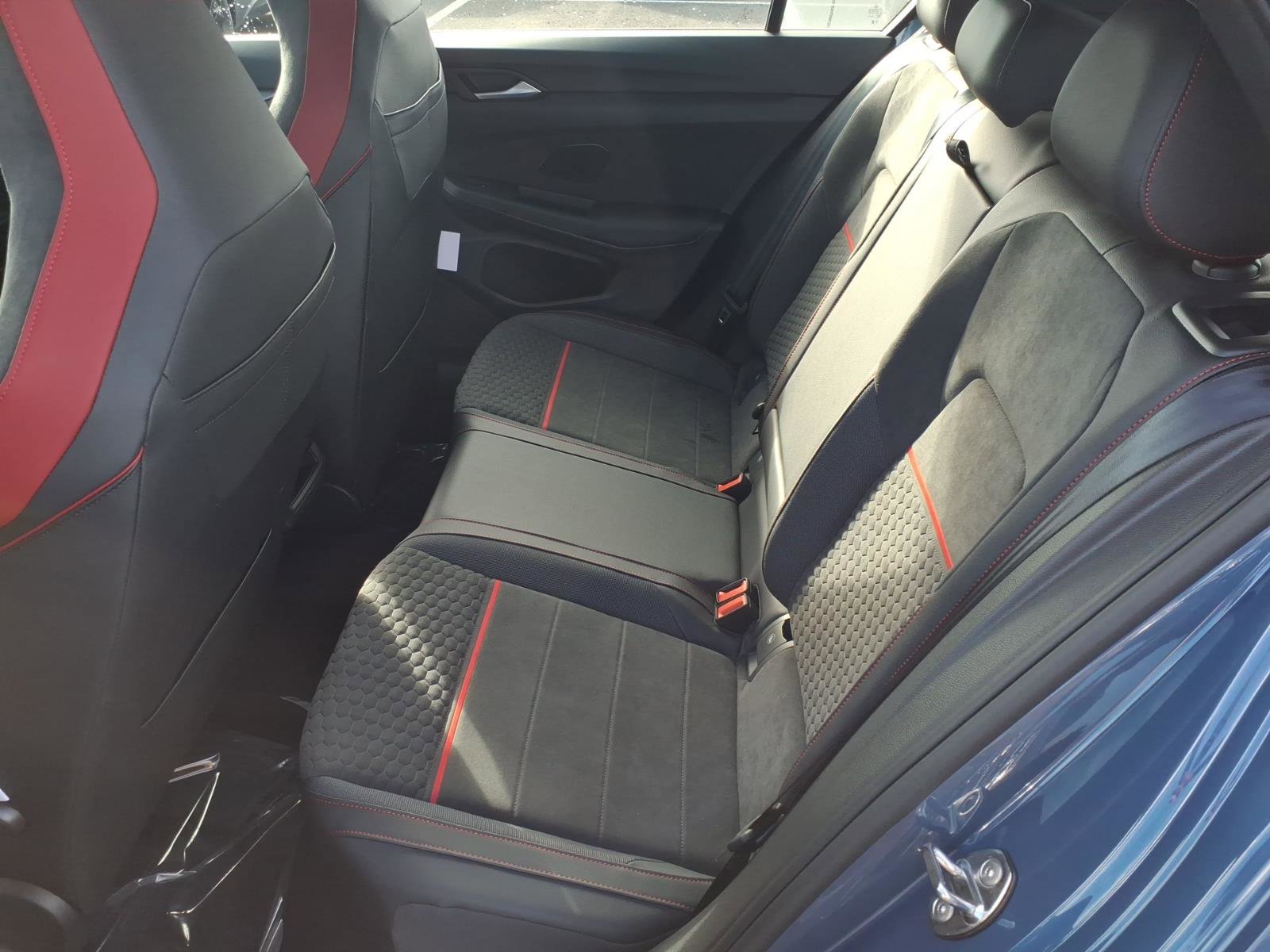 New 2026 Volkswagen GTI SE image 12