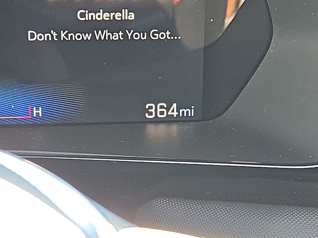 Used 2024 Chevrolet Colorado Z71 w/ Z71 Convenience Package 2 image 26