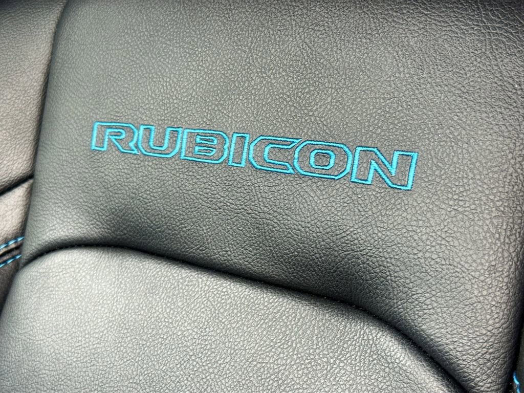 Used 2022 Jeep Wrangler Unlimited Rubicon 4xe w/ Steel Bumper Group image 15