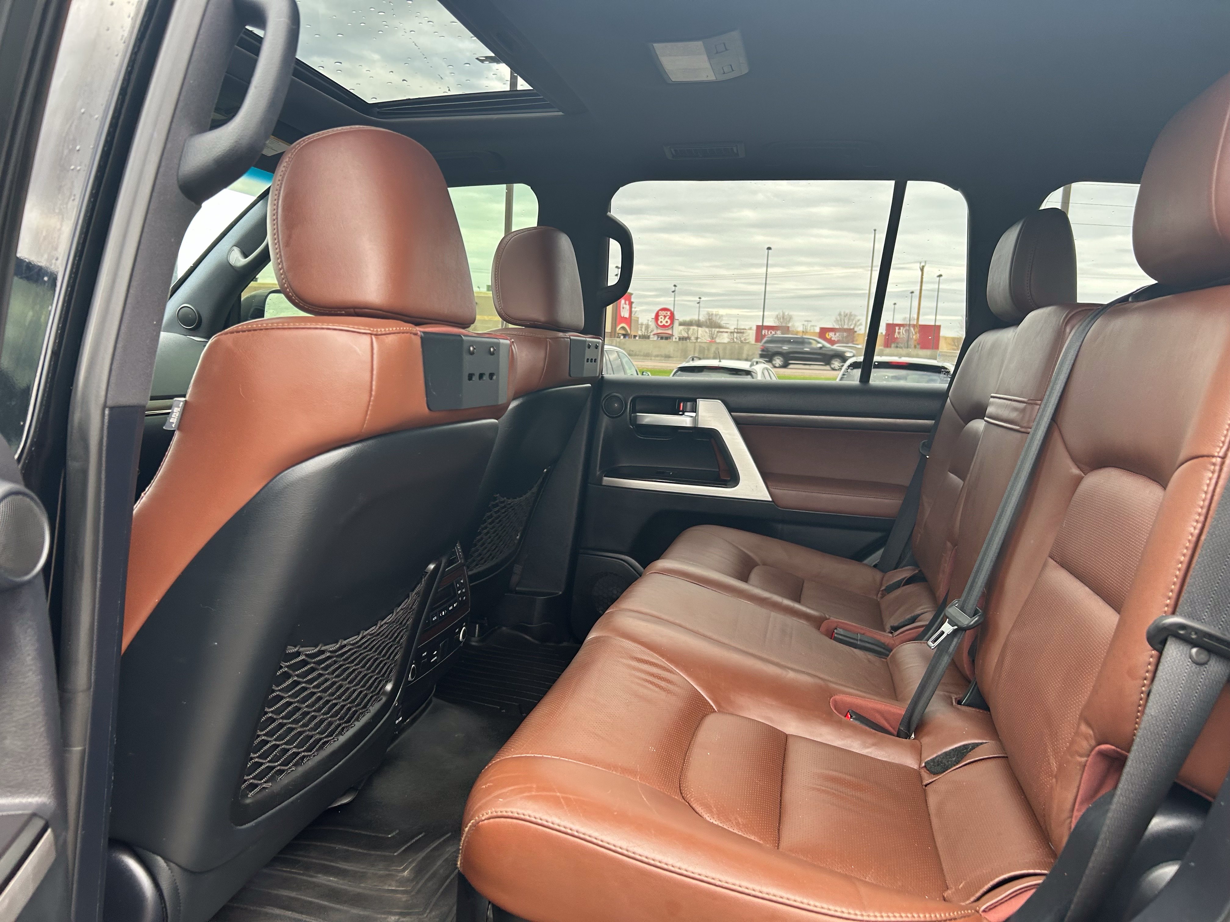 Used 2016 Toyota Land Cruiser AWD/4WD image 37