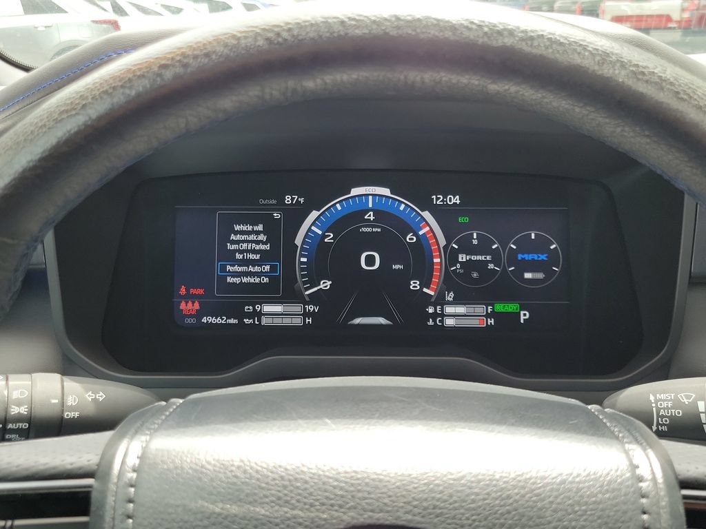 Used 2024 Toyota Tundra Platinum AWD/4WD image 24