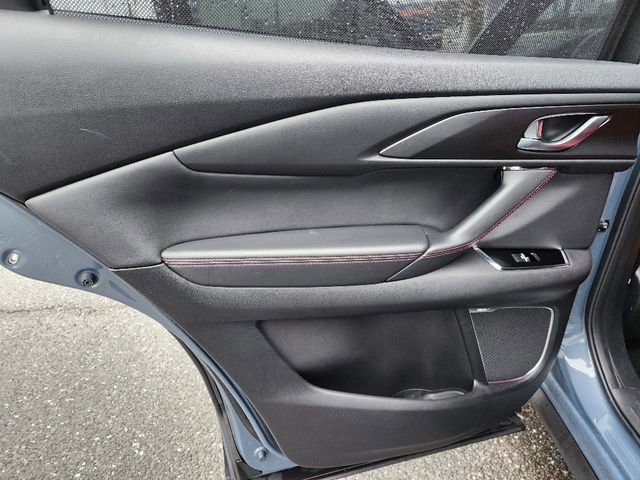 Used 2023 MAZDA CX-9 Carbon Edition image 23