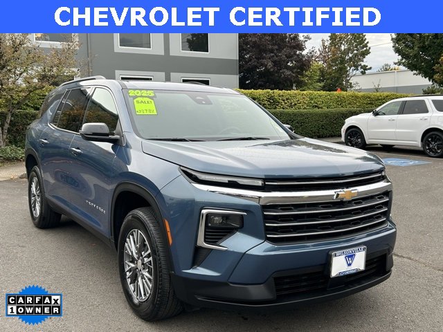 Certified 2025 Chevrolet Traverse LT