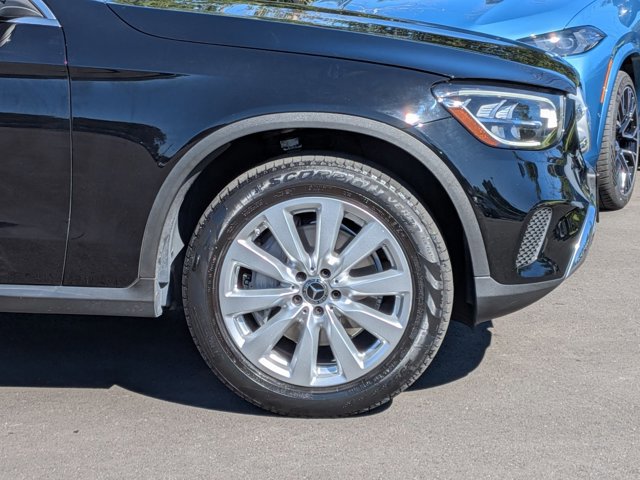 Used 2020 Mercedes-Benz GLC 300 4MATIC image 25