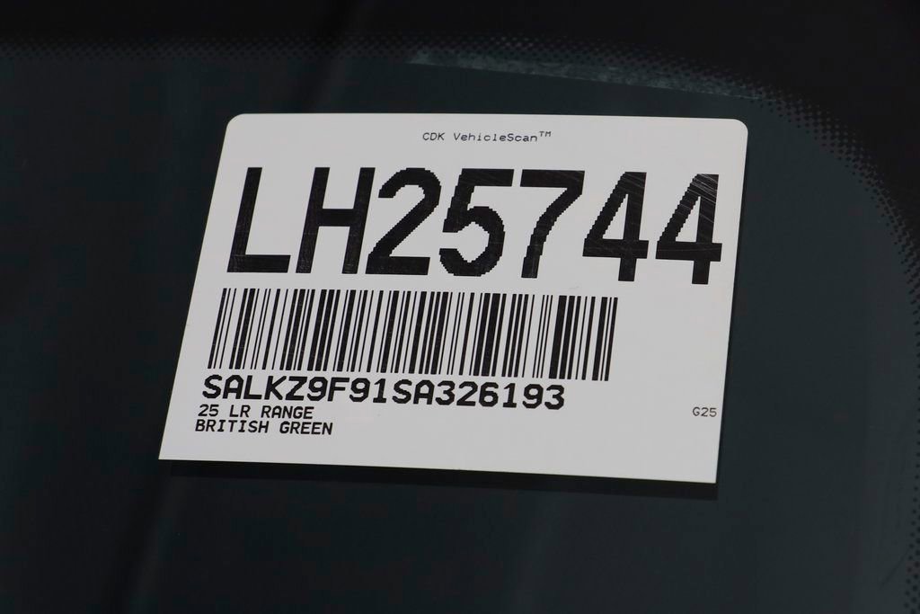 New 2025 Land Rover Range Rover SV AWD/4WD image 30