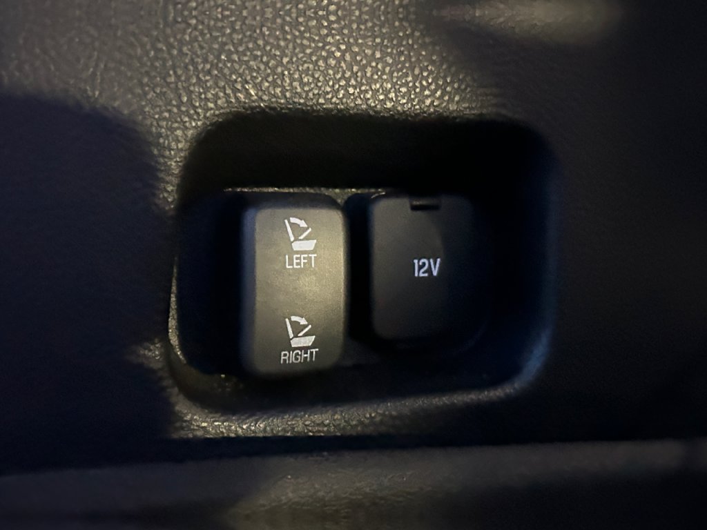Used 2017 Ford Edge SEL w/ Cargo Accessory Package FWD image 23