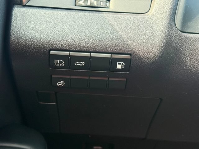 Used 2019 Lexus RX 450h AWD w/ Navigation Package image 19