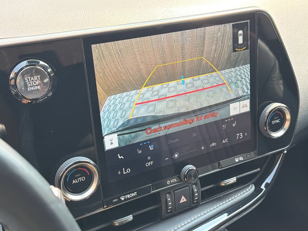Used 2025 Lexus NX 250 FWD w/ Towing Package (2000 Lbs) image 10