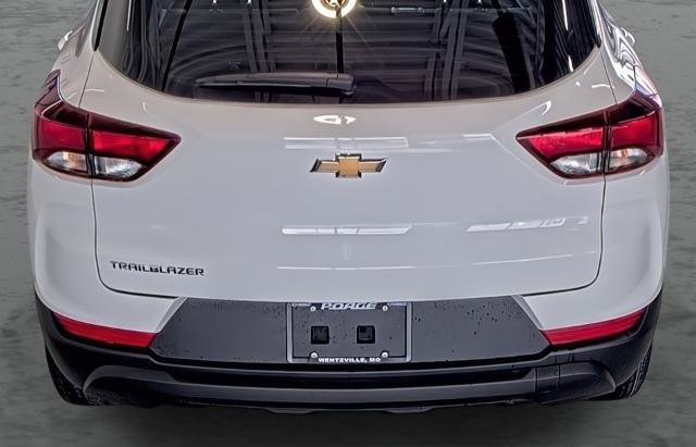 New 2026 Chevrolet TrailBlazer LS image 12