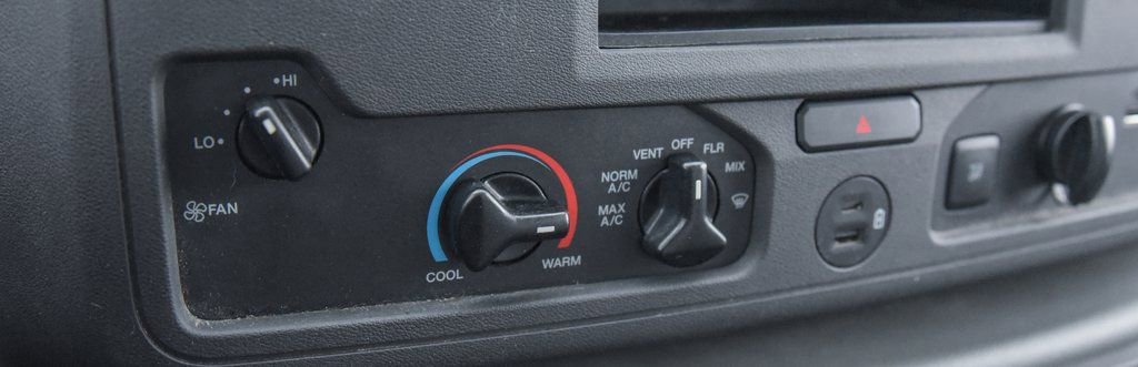 Used 2024 Ford E-450 and Econoline 450 Super Duty w/ Power Windows & Locks Group image 16