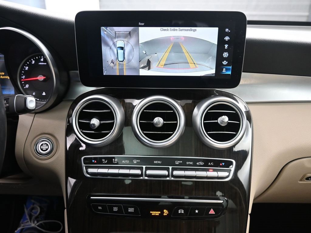 Used 2022 Mercedes-Benz GLC 300 w/ Premium Package Lite image 12