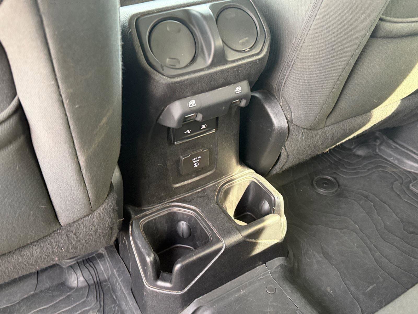 Used 2018 Jeep Wrangler Unlimited Sahara w/ Dual Top Group image 42