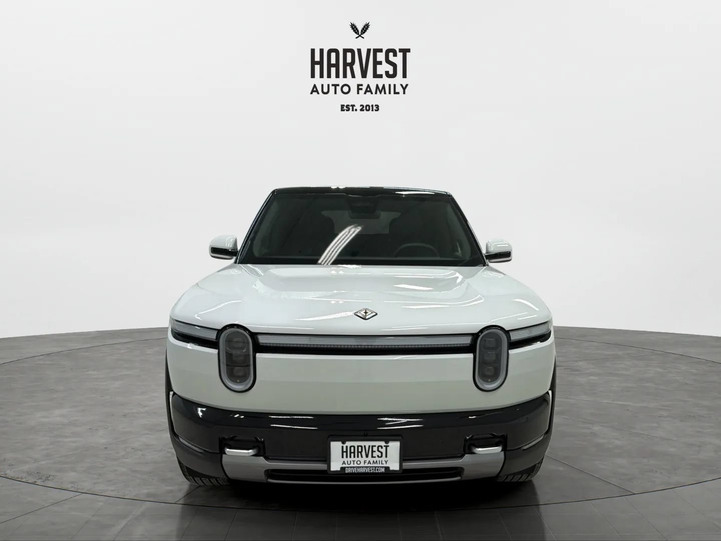 Used 2027 Rivian R2 Performance AWD/4WD image 11