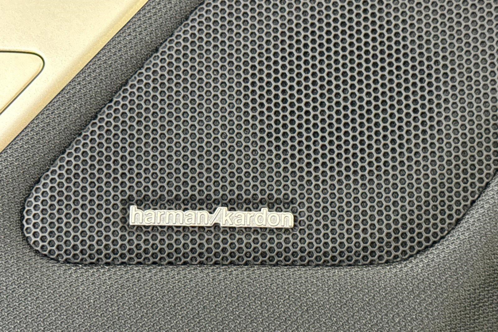 Used 2024 BMW iX xDrive50 w/ Sport Package image 21