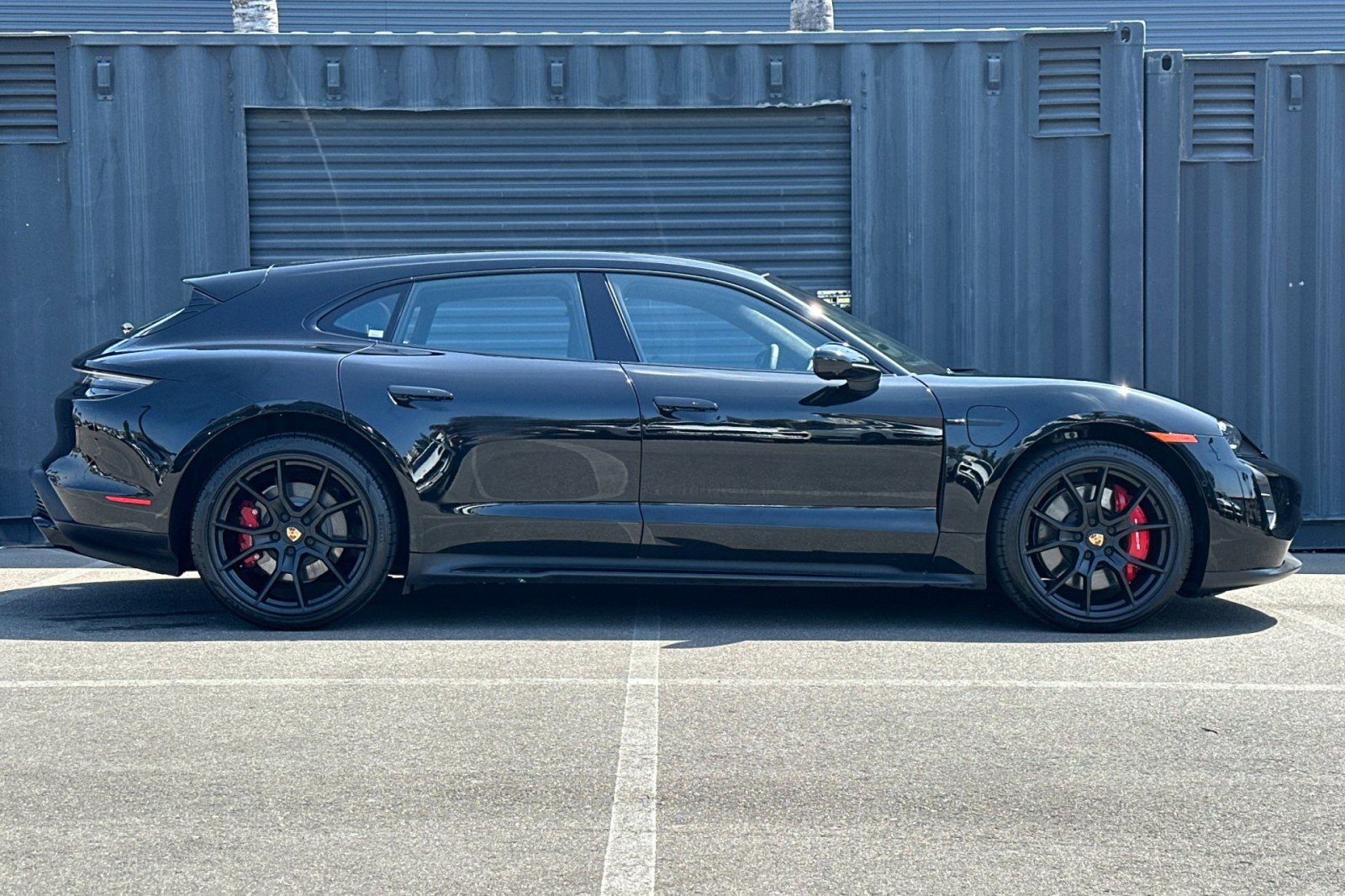 Certified 2023 Porsche Taycan GTS AWD/4WD image 9