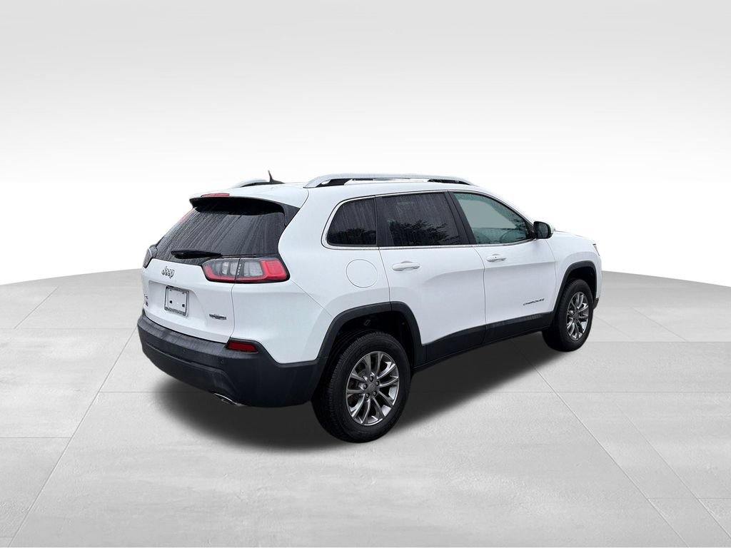Used 2019 Jeep Cherokee Latitude Plus AWD/4WD image 6