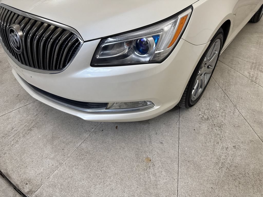 Used 2014 Buick LaCrosse Premium FWD image 12