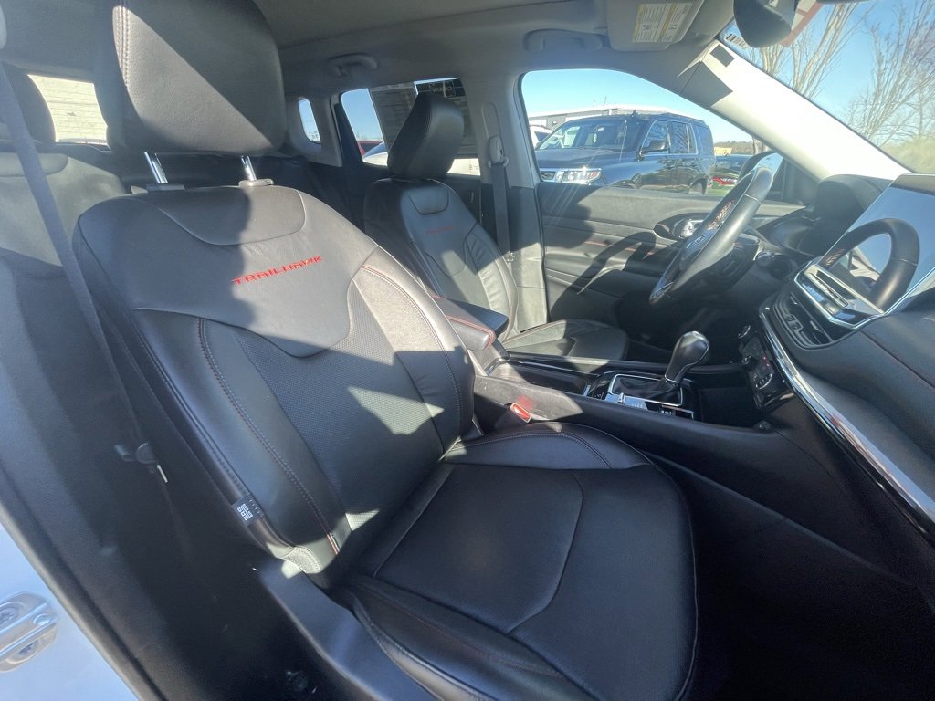 Used 2022 Jeep Compass Trailhawk w/ Trailhawk Elite Group image 29