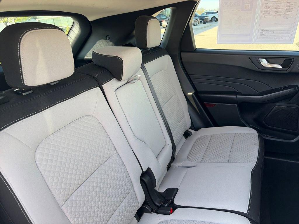 Used 2023 Ford Escape Active w/ Tech Pack #2 image 32