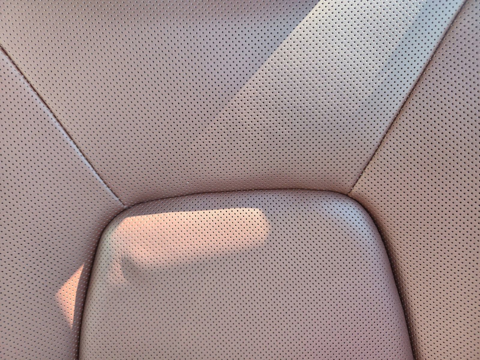 Certified 2025 Porsche Cayenne E-Hybrid image 32