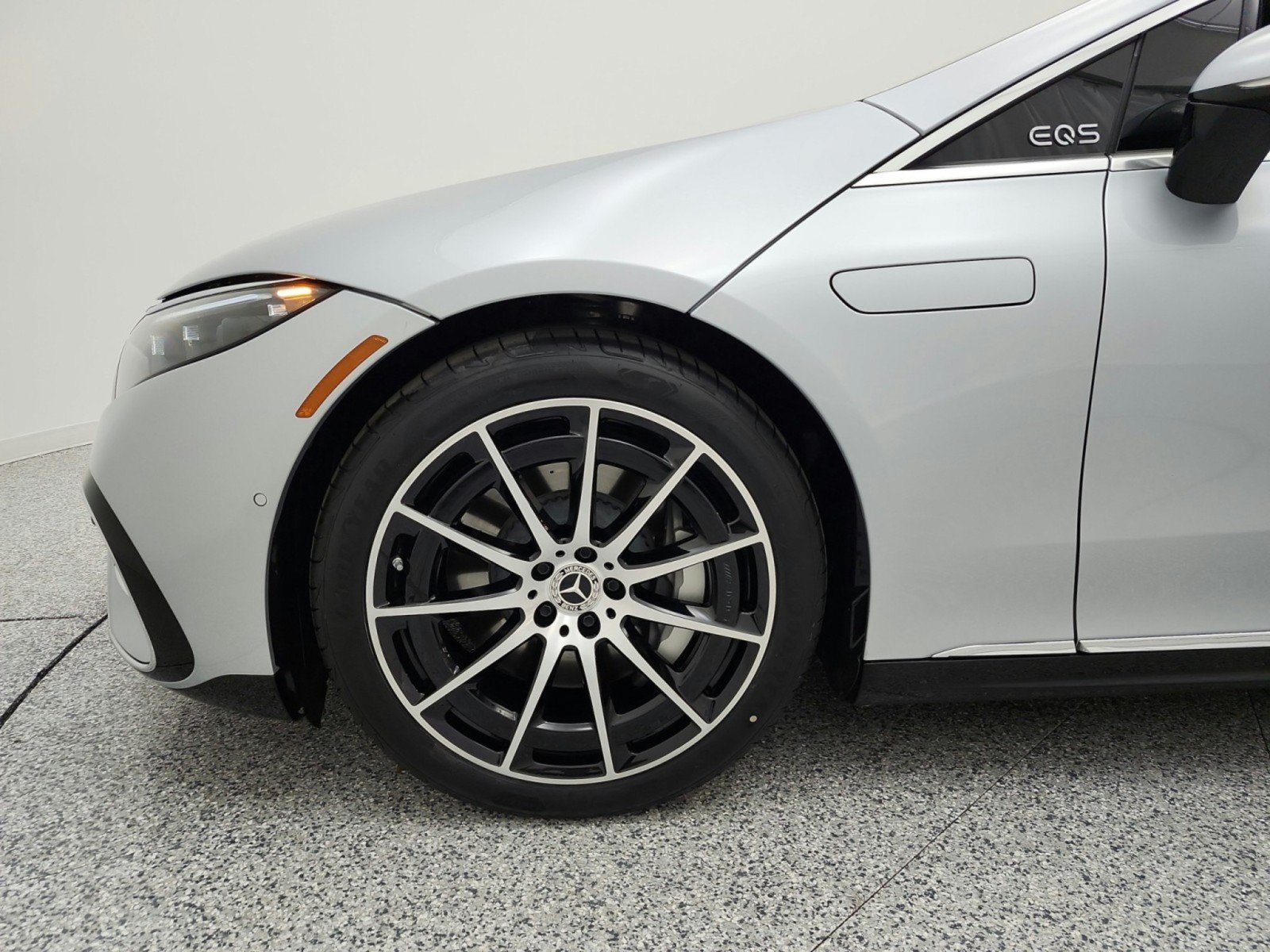 Certified 2022 Mercedes-Benz EQS 450+ Sedan image 17